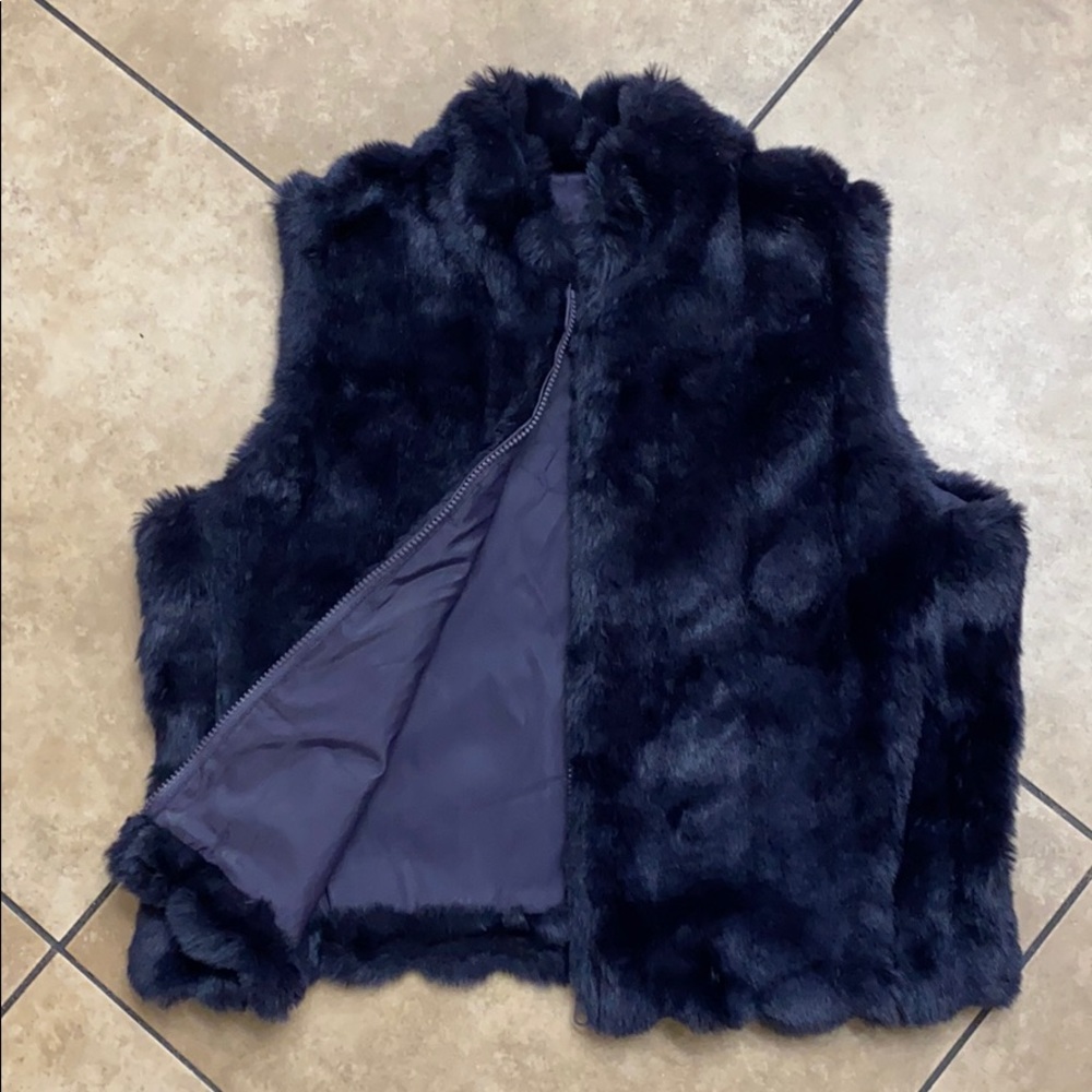 Vintage Express Dark Purple Teddy Faux Fur Vest-L